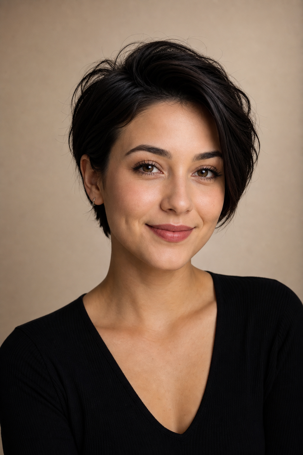 Jordan Hayes headshot
